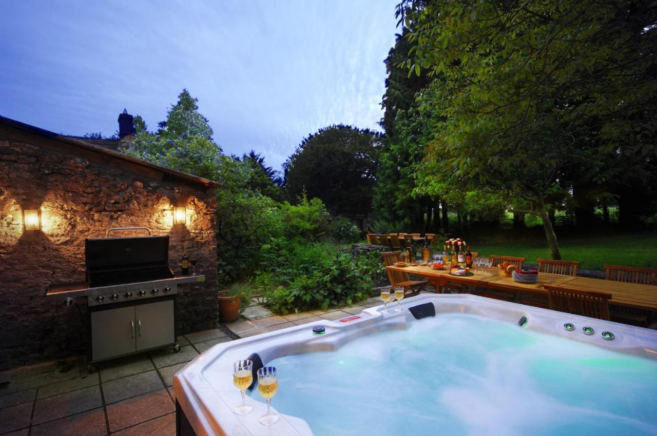 Topside House - Beautiful 7 Bedroom House With Hottub Wifi And Parking Near Bath Wells Frome Oakhill Luaran gambar